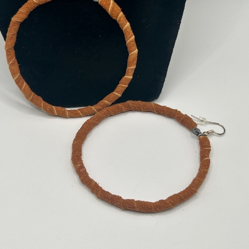 Vintage Boho Leather Brown Wrapped Hoop Earrings Handmade​​​ - Picture 5 of 7